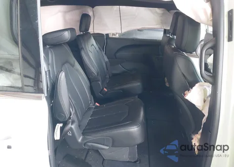 2025 Chrysler Voyager Lx из США, поврежденный, VIN 02C4RC1CG6SR57716